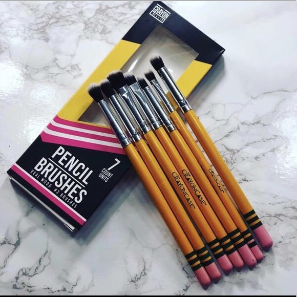 🆕 The Crayon Case 7pc IShadow Pencil Brush Set - Picture 4 of 5